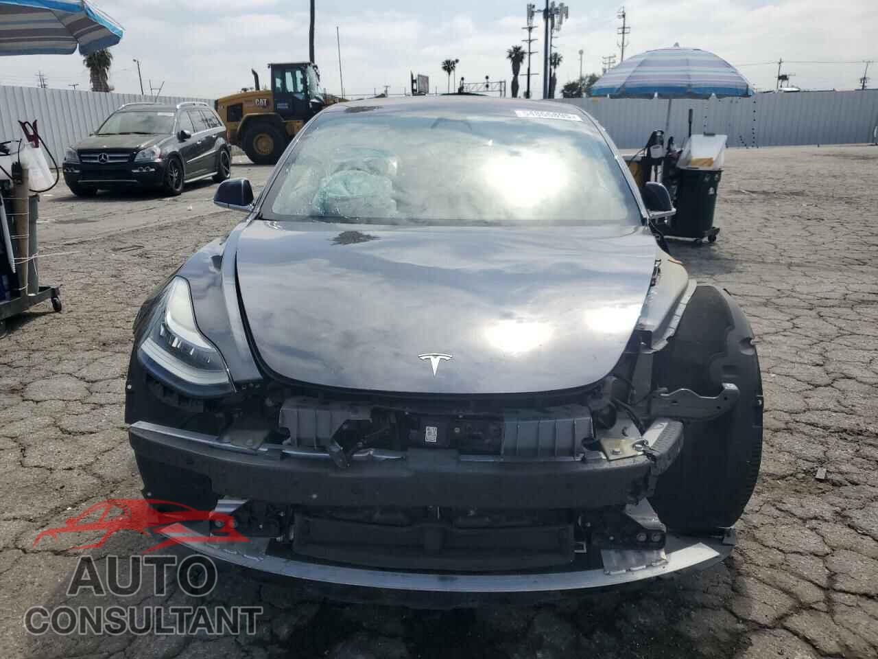 TESLA MODEL 3 2018 - 5YJ3E1EAXJF050560