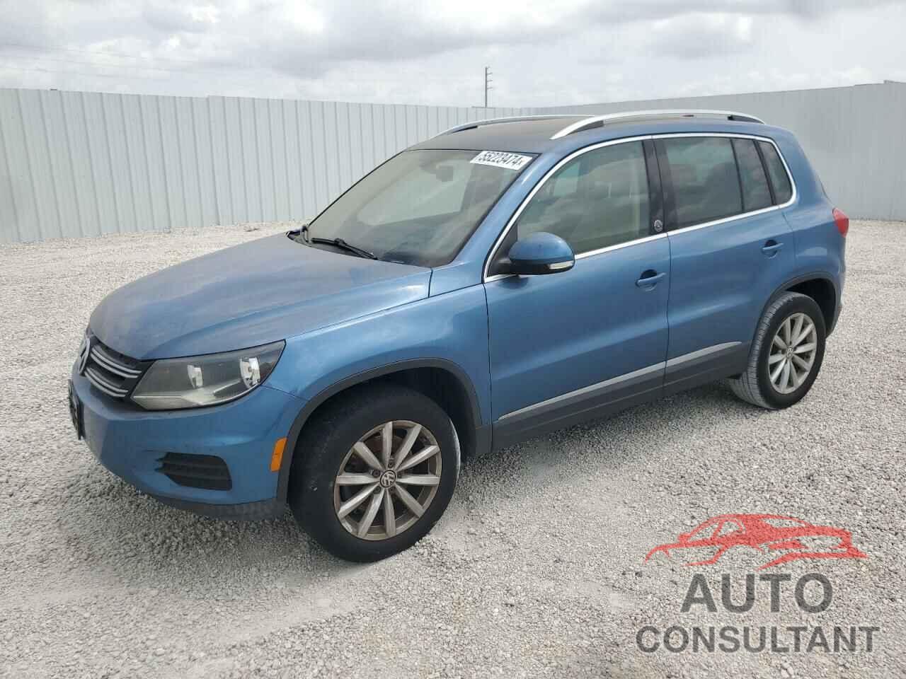 VOLKSWAGEN TIGUAN 2017 - WVGRV7AX8HK014124