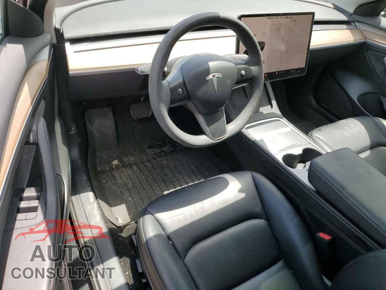 TESLA MODEL 3 2023 - 5YJ3E1EA0PF402795