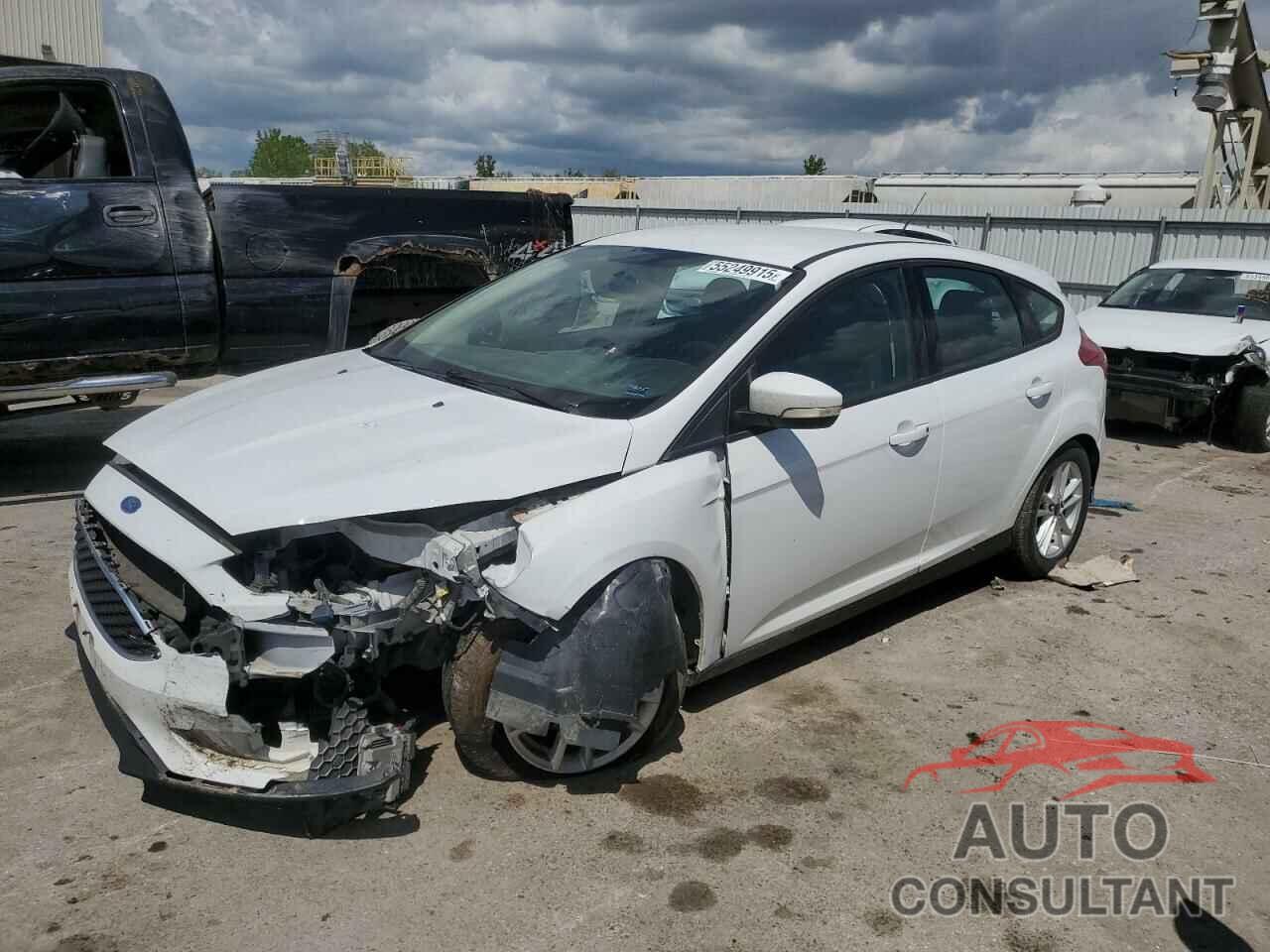 FORD FOCUS 2015 - 1FADP3K28FL385298