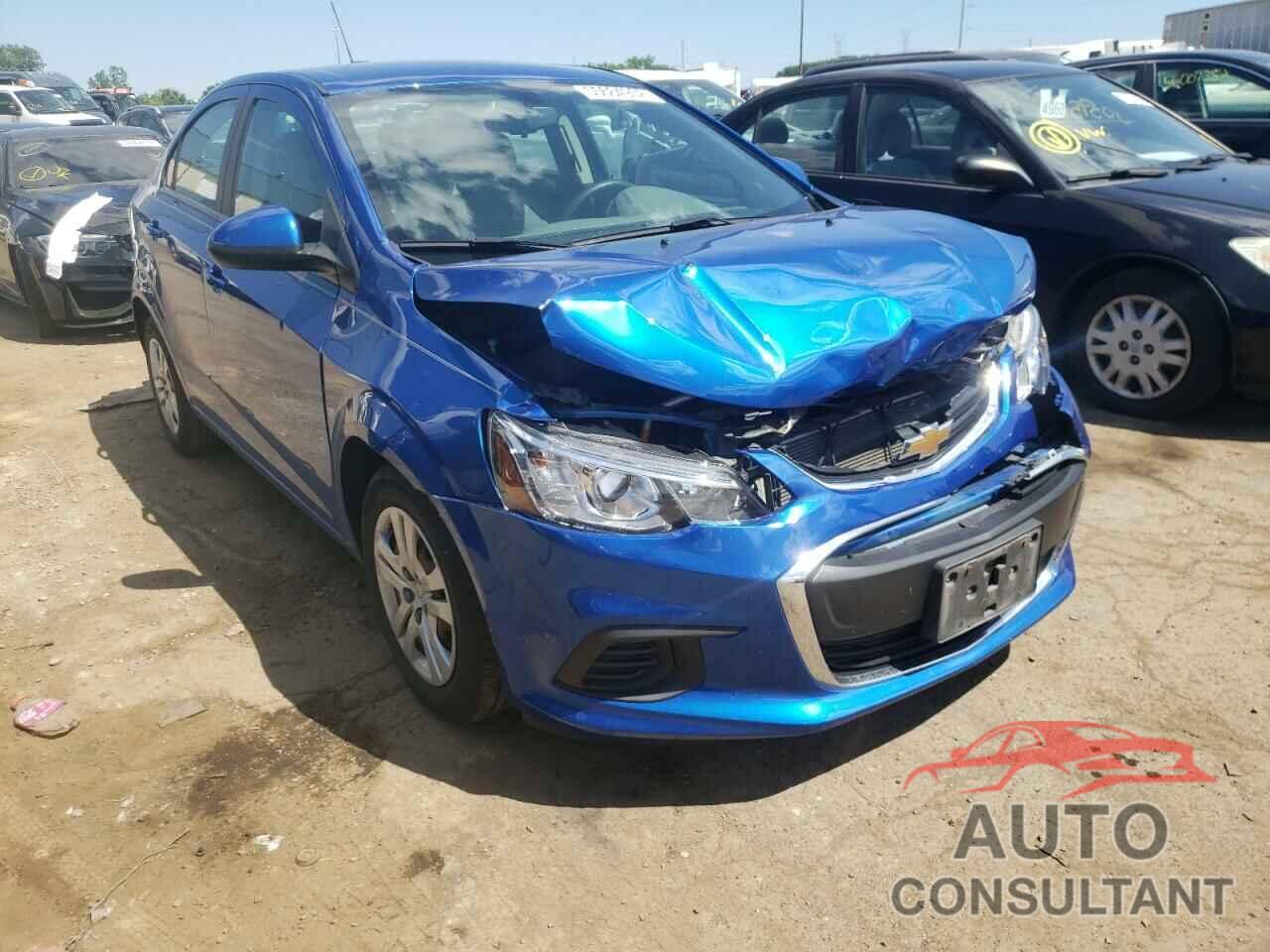 CHEVROLET SONIC 2017 - 1G1JB5SH7H4135956