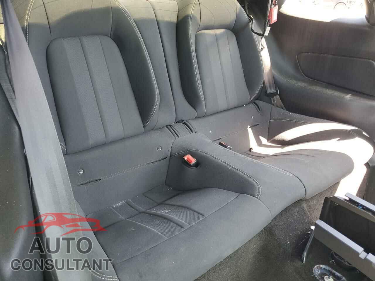 FORD MUSTANG 2018 - 1FA6P8CF4J5166035