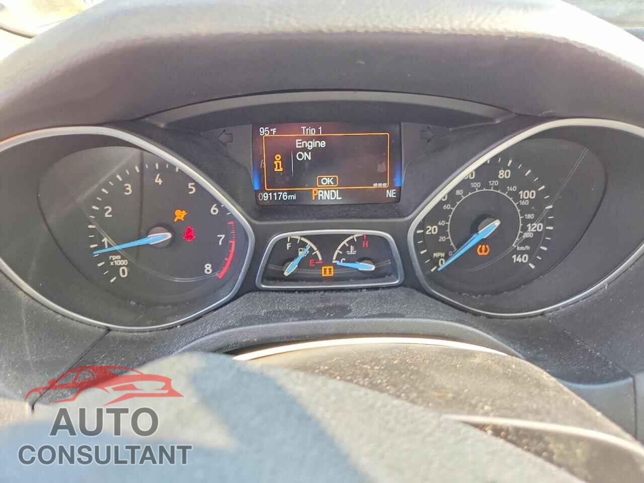 FORD FOCUS 2015 - 1FADP3F25FL228466