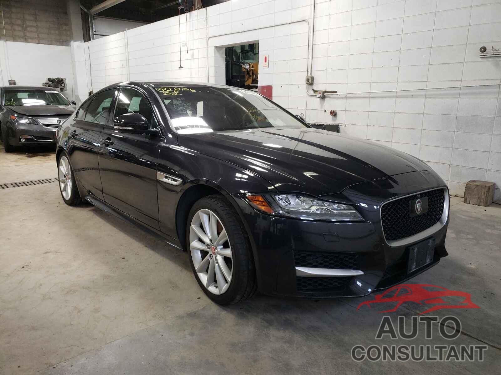 JAGUAR XF 2017 - SAJBL4BV1HCY46004