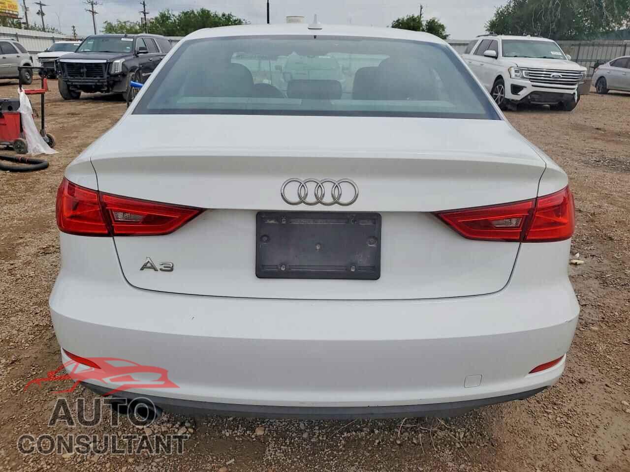 AUDI A3 2015 - WAUACGFF8F1042206