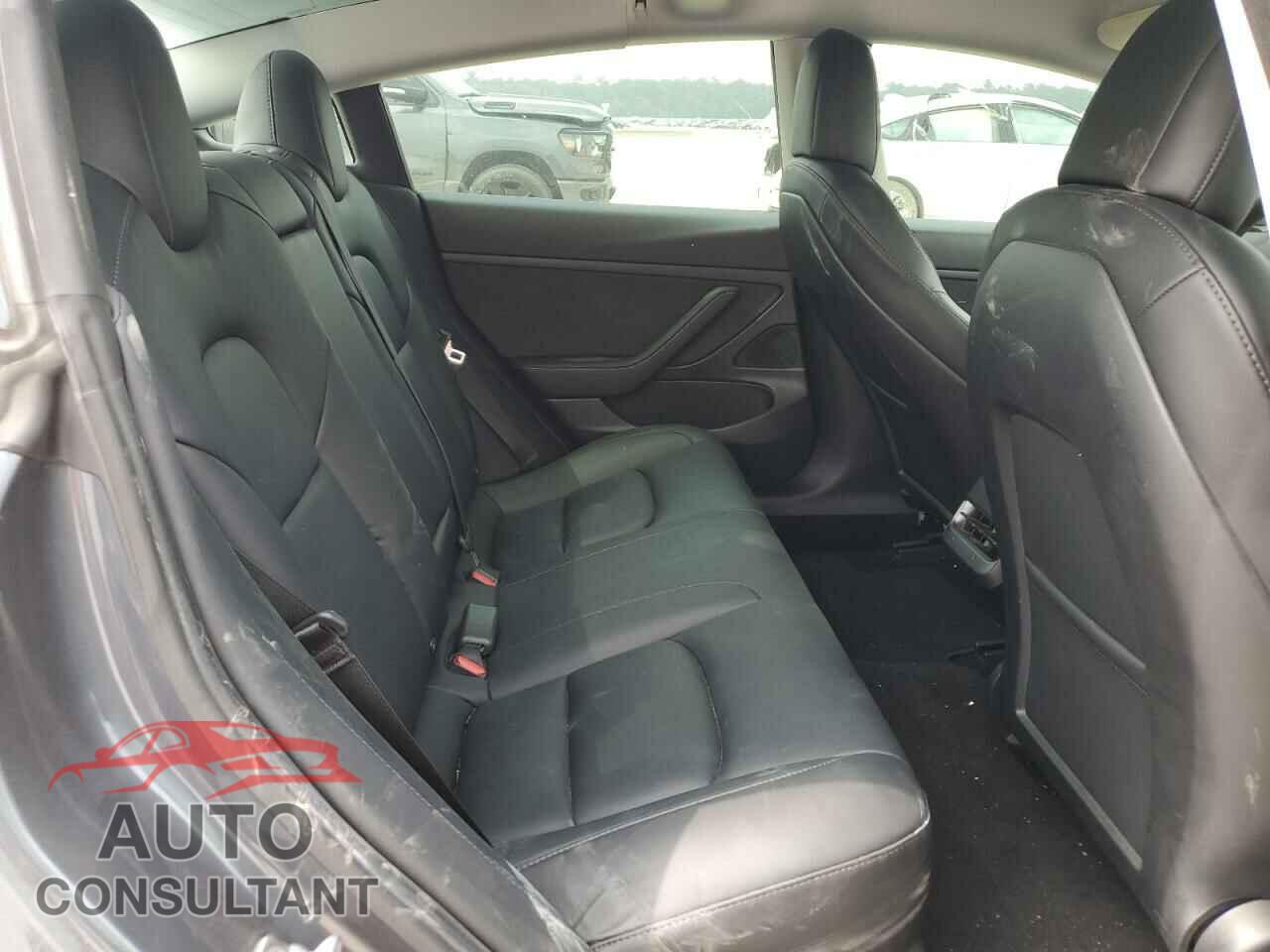 TESLA MODEL 3 2021 - 5YJ3E1EA6MF866878