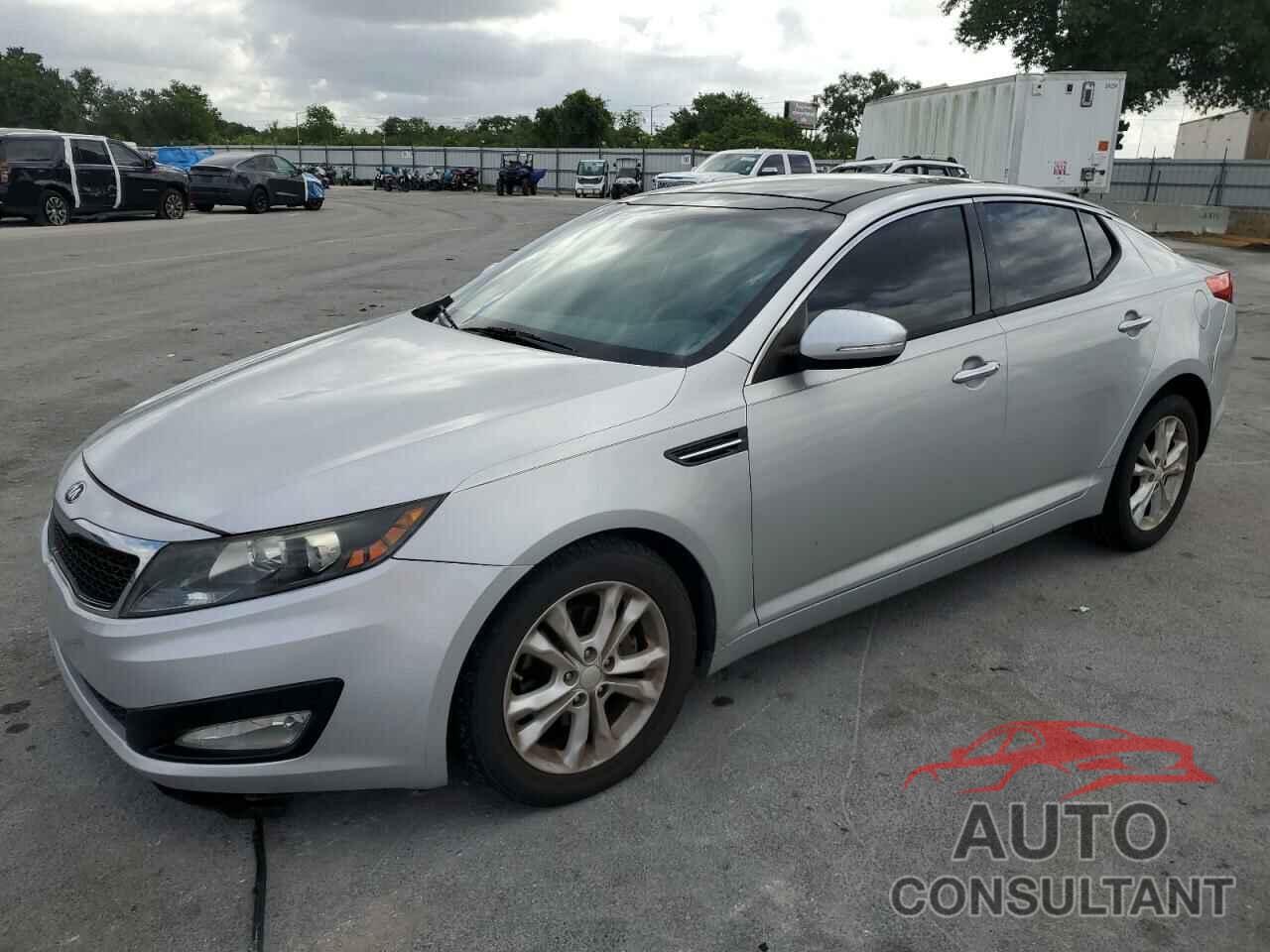 KIA OPTIMA 2013 - 5XXGN4A71DG158435
