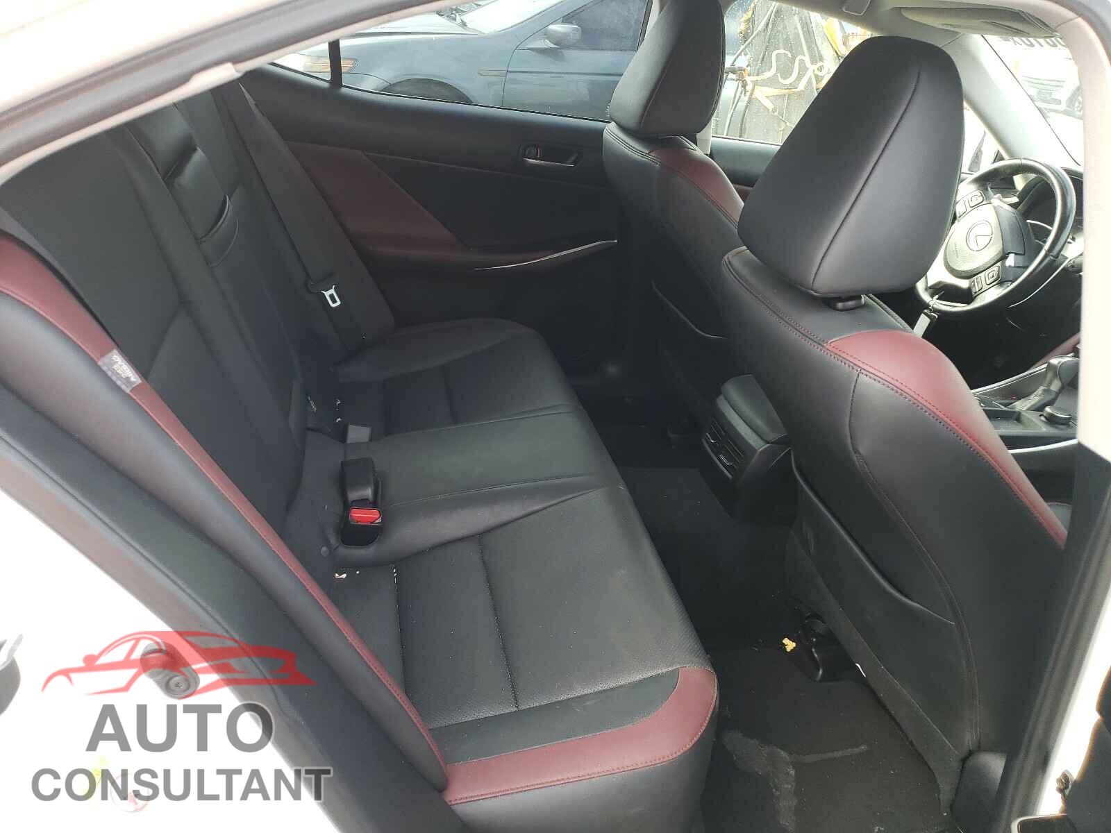 LEXUS IS 2017 - JTHBA1D26H5041303