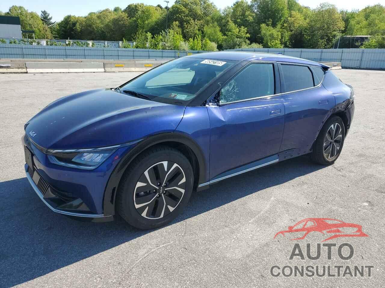 KIA EV6 LIGHT 2023 - KNDC34LA4P5604566