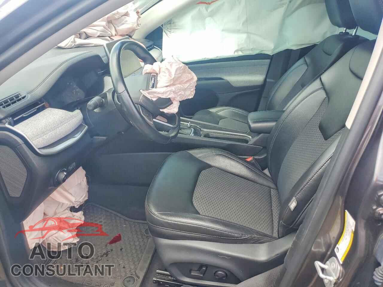 JEEP COMPASS 2022 - 3C4NJDBB1NT232464