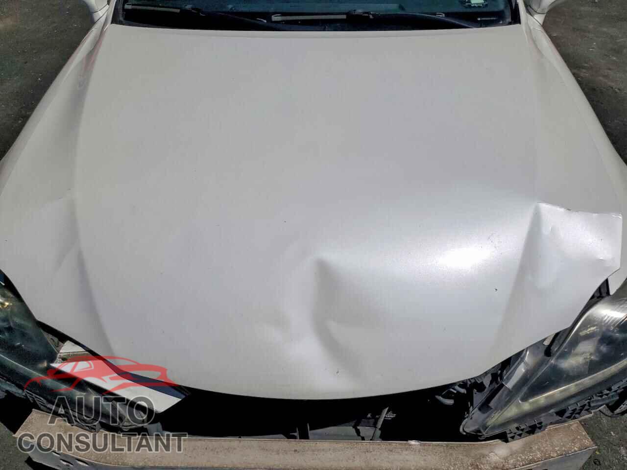 LEXUS IS 2012 - JTHBF5C22C5184106