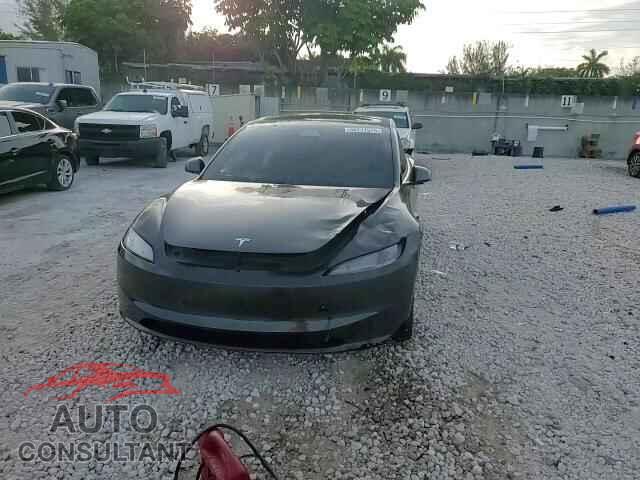TESLA MODEL 3 2024 - 5YJ3E1EA6RF766108