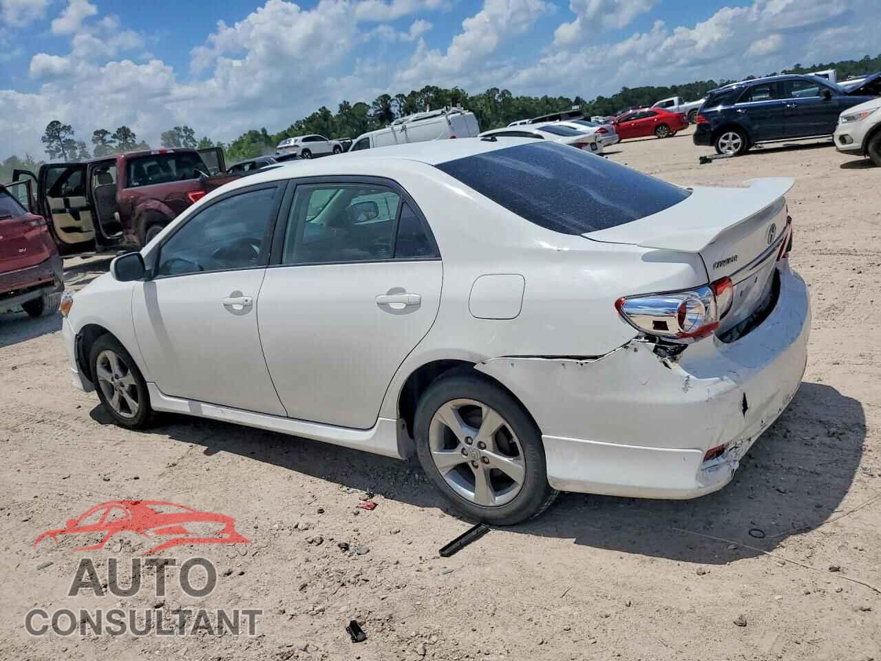 TOYOTA COROLLA 2011 - 2T1BU4EE8BC680327