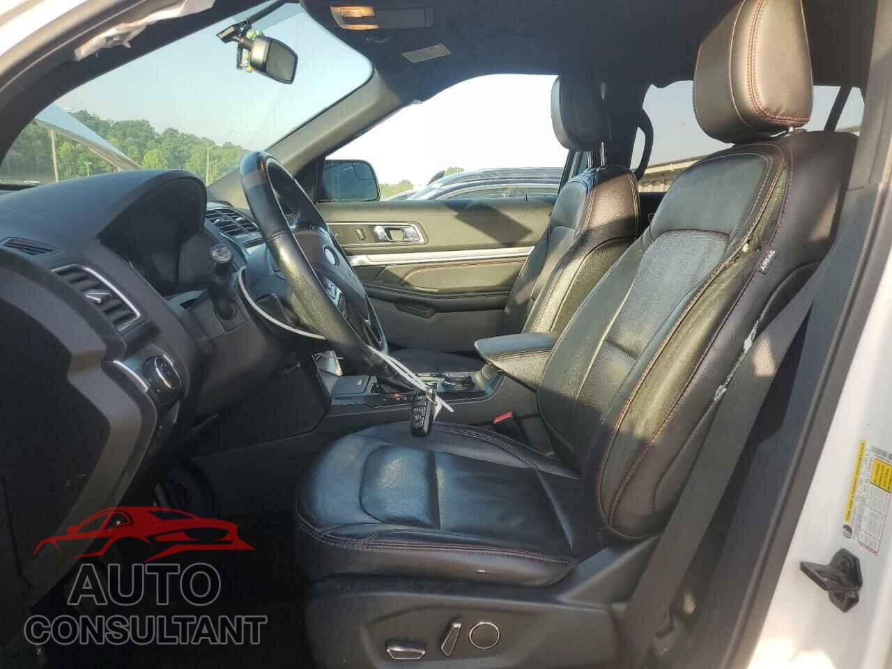 FORD EXPLORER 2018 - 1FM5K8GT4JGB13453