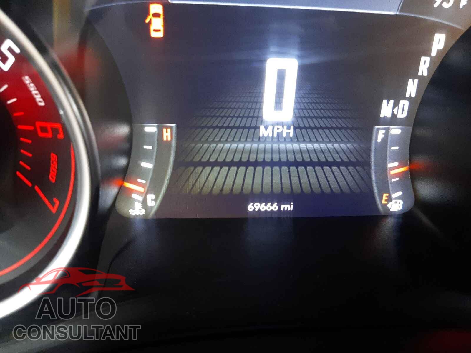 DODGE CHALLENGER 2018 - 2C3CDZBT5JH212942