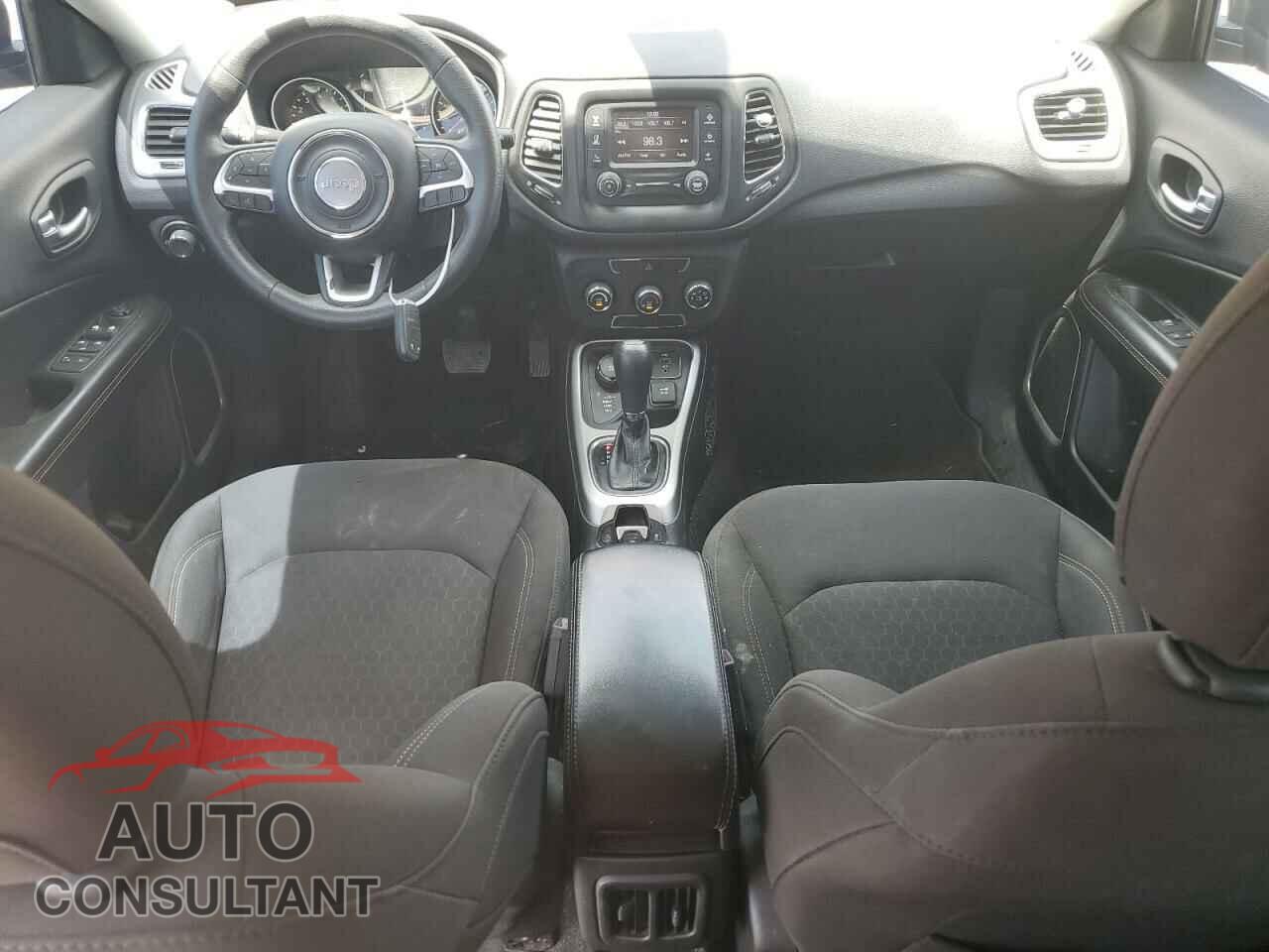JEEP COMPASS 2017 - 3C4NJDAB7HT659511