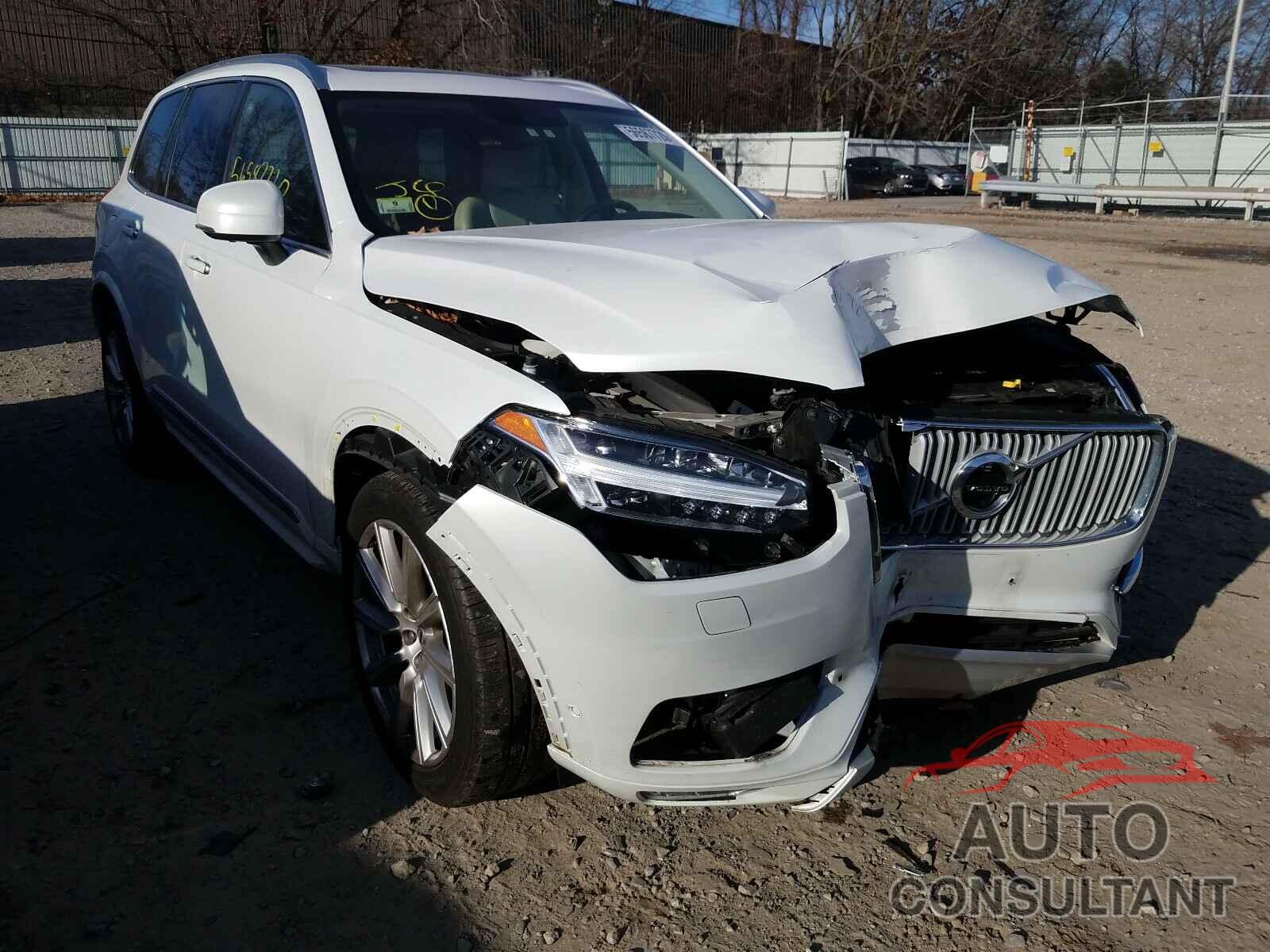 VOLVO XC90 2017 - YV4A22PL9H1181483