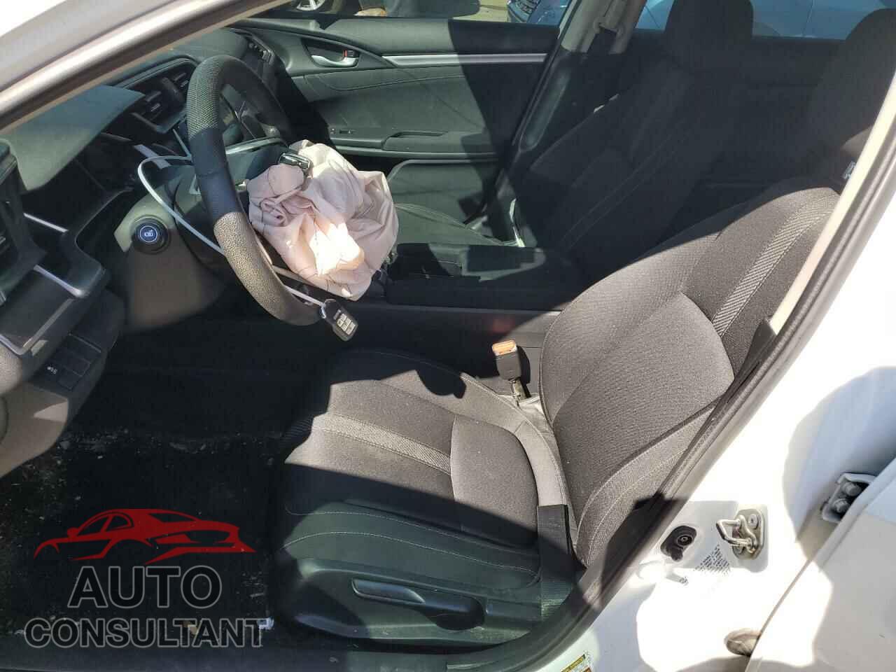 HONDA CIVIC 2018 - 19XFC2F76JE030713