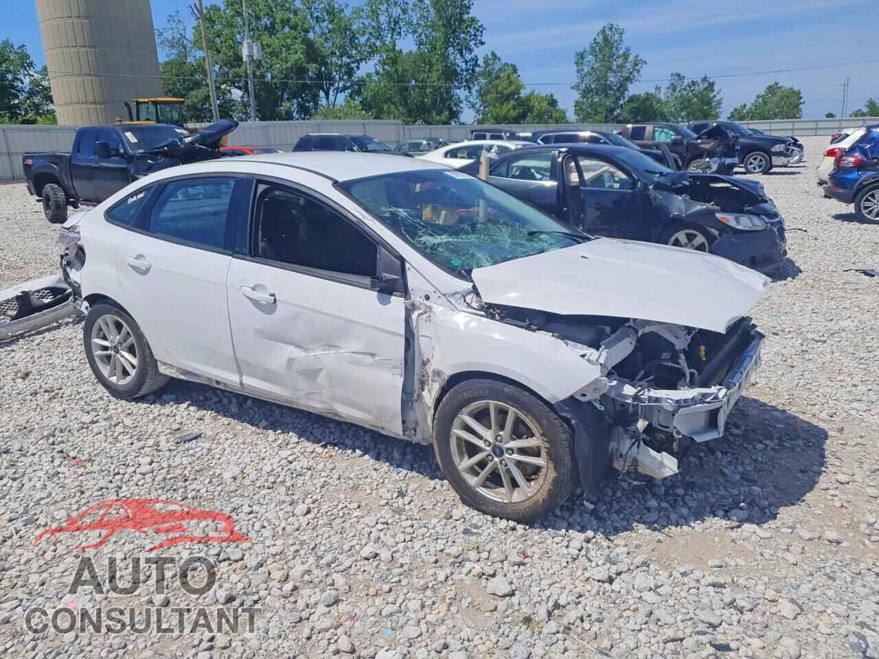 FORD FOCUS 2017 - 1FADP3F20HL292014