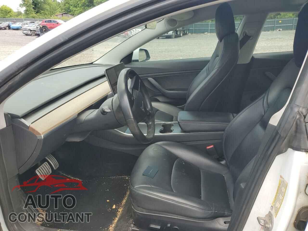 TESLA MODEL 3 2018 - 5YJ3E1EB7JF106429