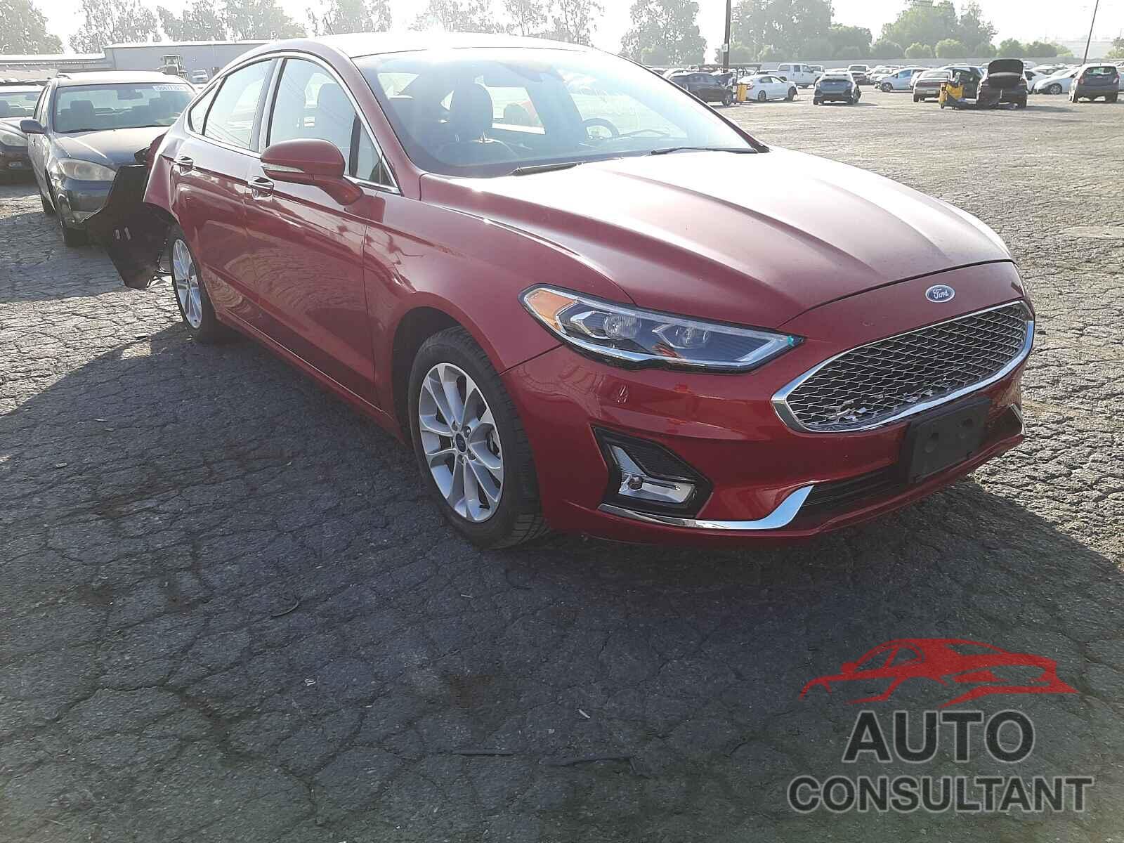 FORD FUSION 2020 - 3FA6P0SU2LR230980