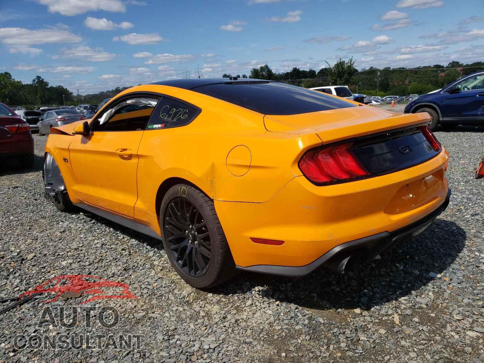 FORD MUSTANG 2019 - 1FA6P8CF8K5116336