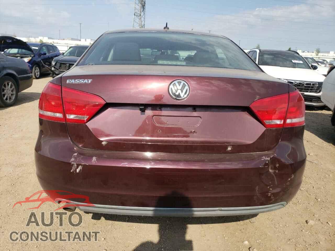 VOLKSWAGEN PASSAT 2012 - 1VWAP7A30CC042976