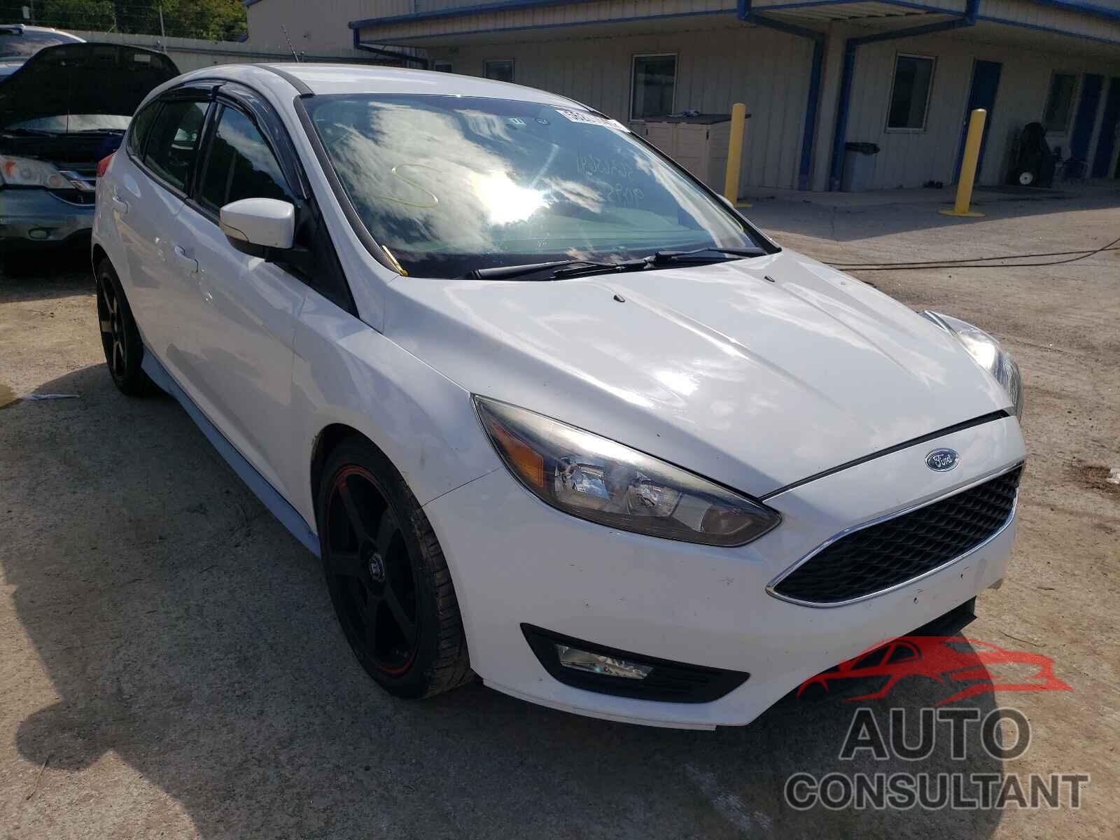 FORD FOCUS 2016 - 1FADP3K23GL332543