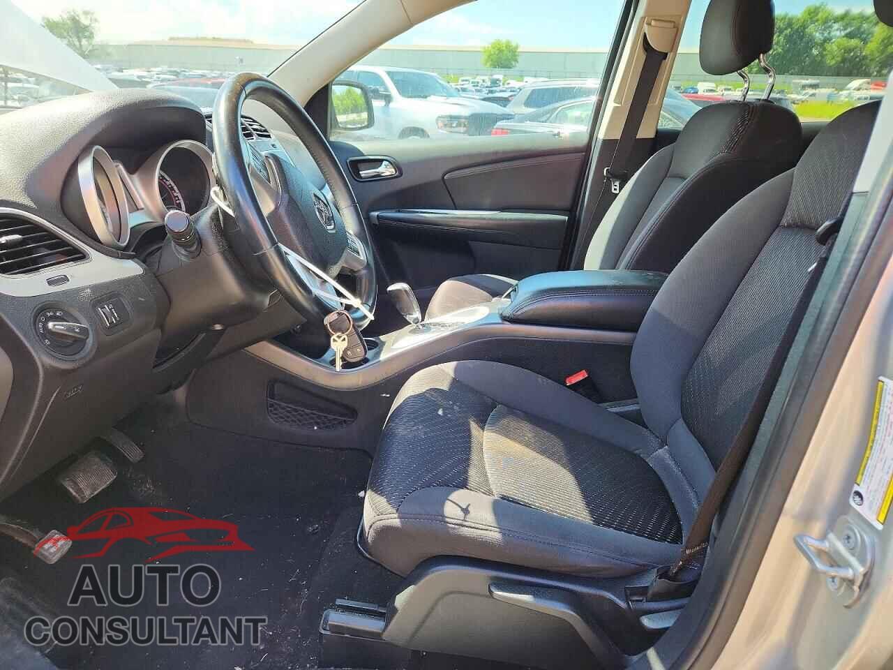DODGE JOURNEY 2012 - 3C4PDCCG5CT309659