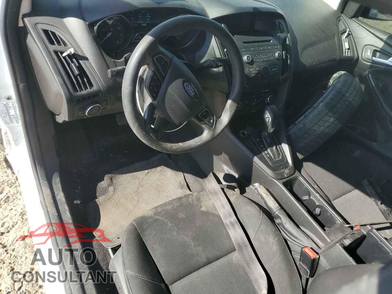 FORD FOCUS 2017 - 1FADP3K22HL294207