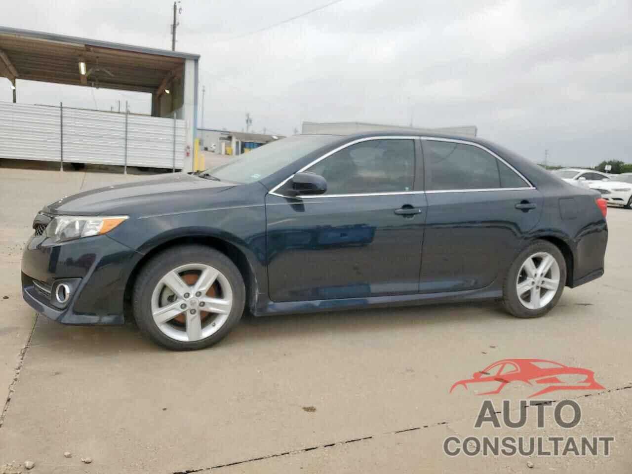 TOYOTA CAMRY 2012 - 4T1BF1FK4CU090817