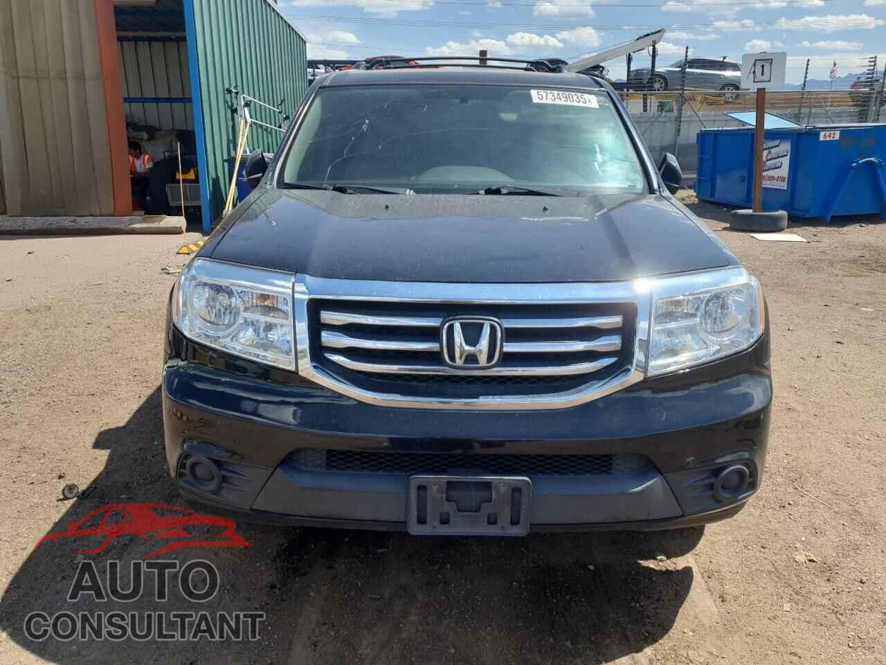 HONDA PILOT 2013 - 5FNYF4H21DB051688
