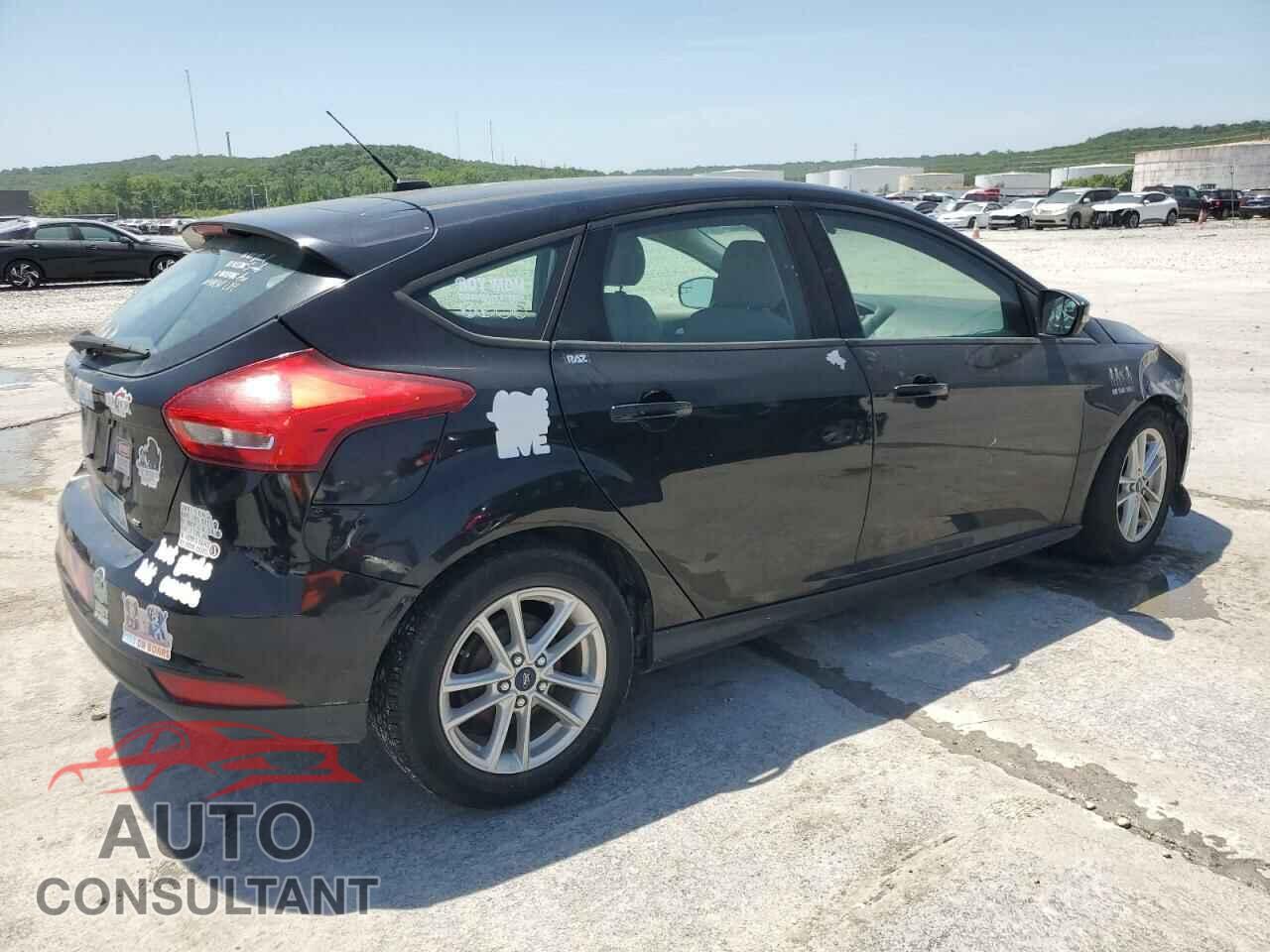 FORD FOCUS 2017 - 1FADP3K2XHL248852