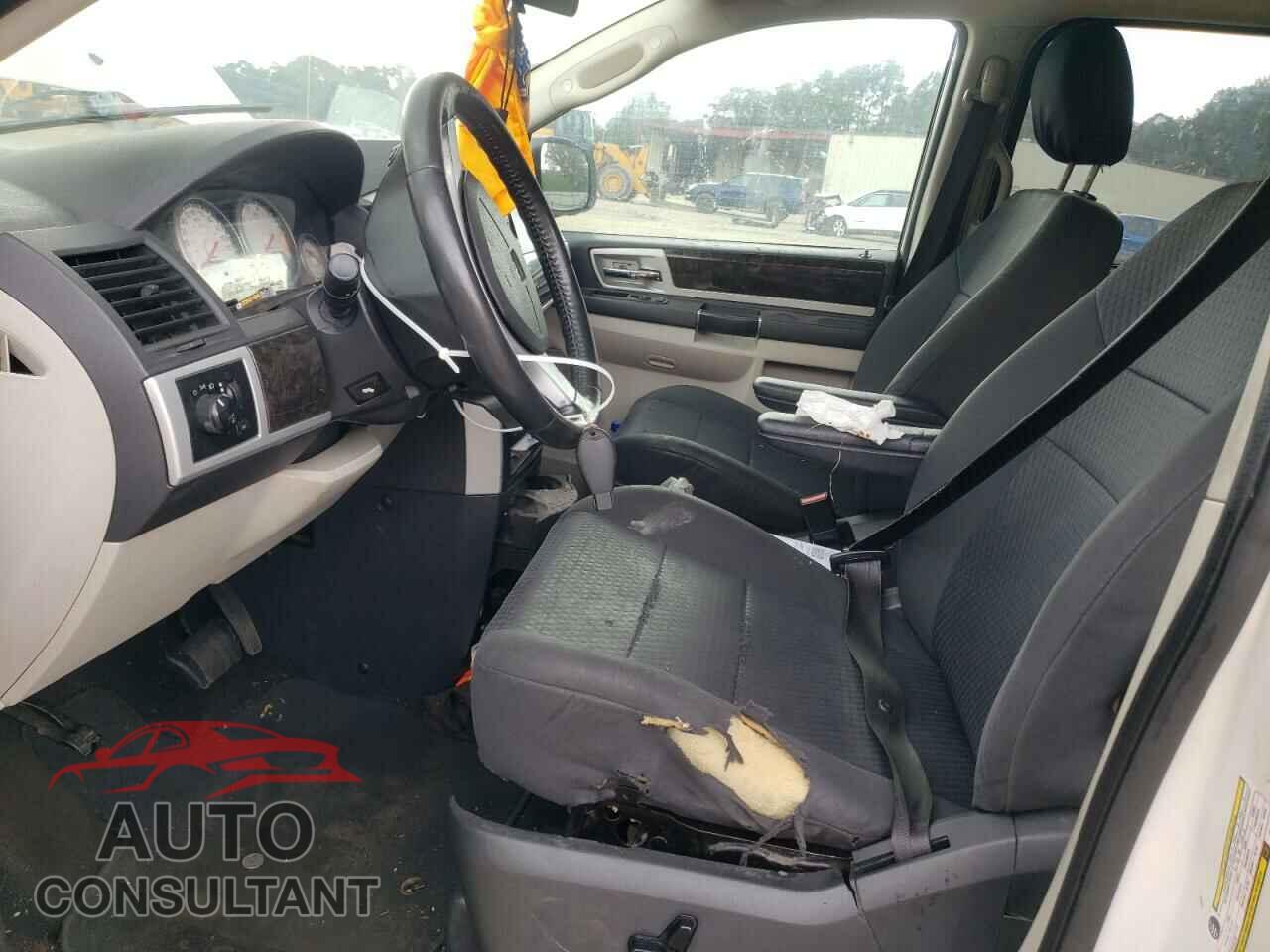 DODGE CARAVAN 2010 - 2D4RN5D16AR100431