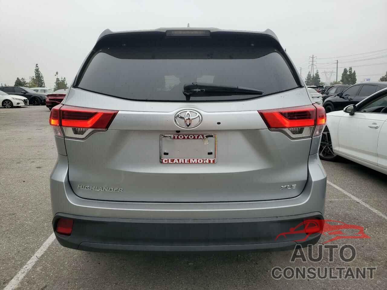 TOYOTA HIGHLANDER 2019 - 5TDKZRFHXKS299951