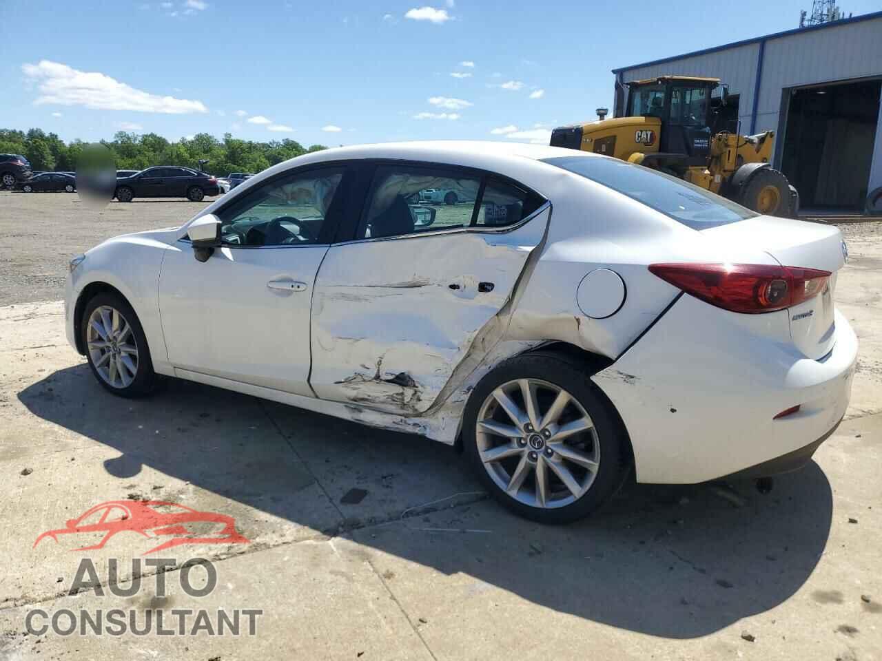 MAZDA 3 2017 - 3MZBN1V7XHM148538