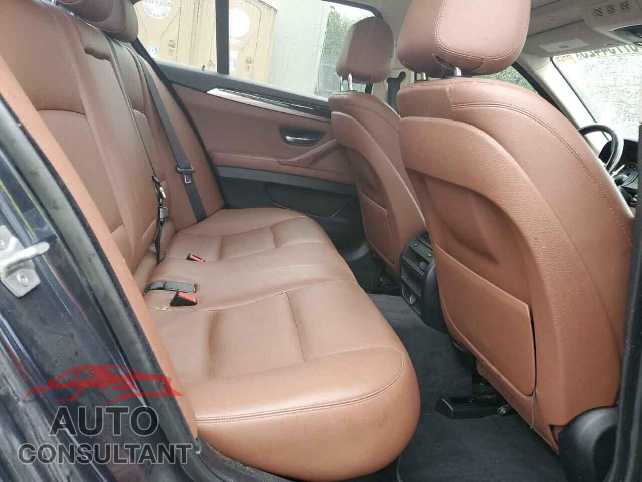 BMW 5 SERIES 2016 - WBA5B3C5XGG252703