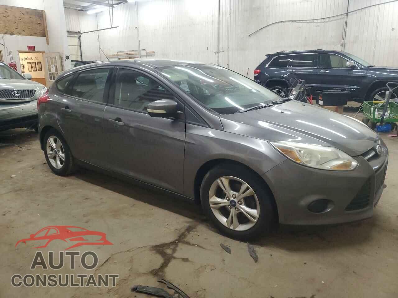 FORD FOCUS 2014 - 1FADP3K2XEL255540