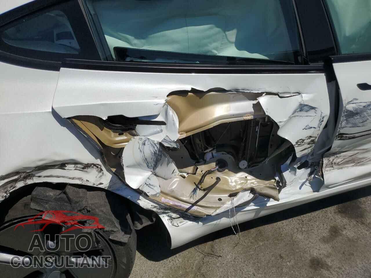 TESLA MODEL 3 2023 - 5YJ3E1EA4PF464734