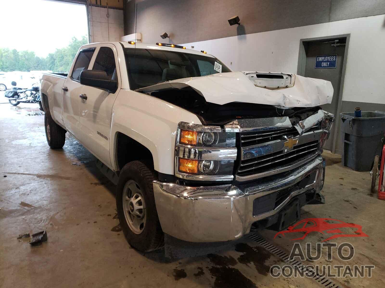 CHEVROLET SILVERADO 2018 - 1GC1KUEY3JF102055