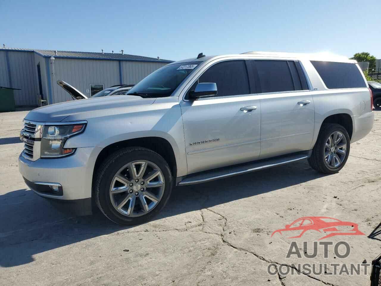 CHEVROLET SUBURBAN 2015 - 1GNSCKKCXFR160000