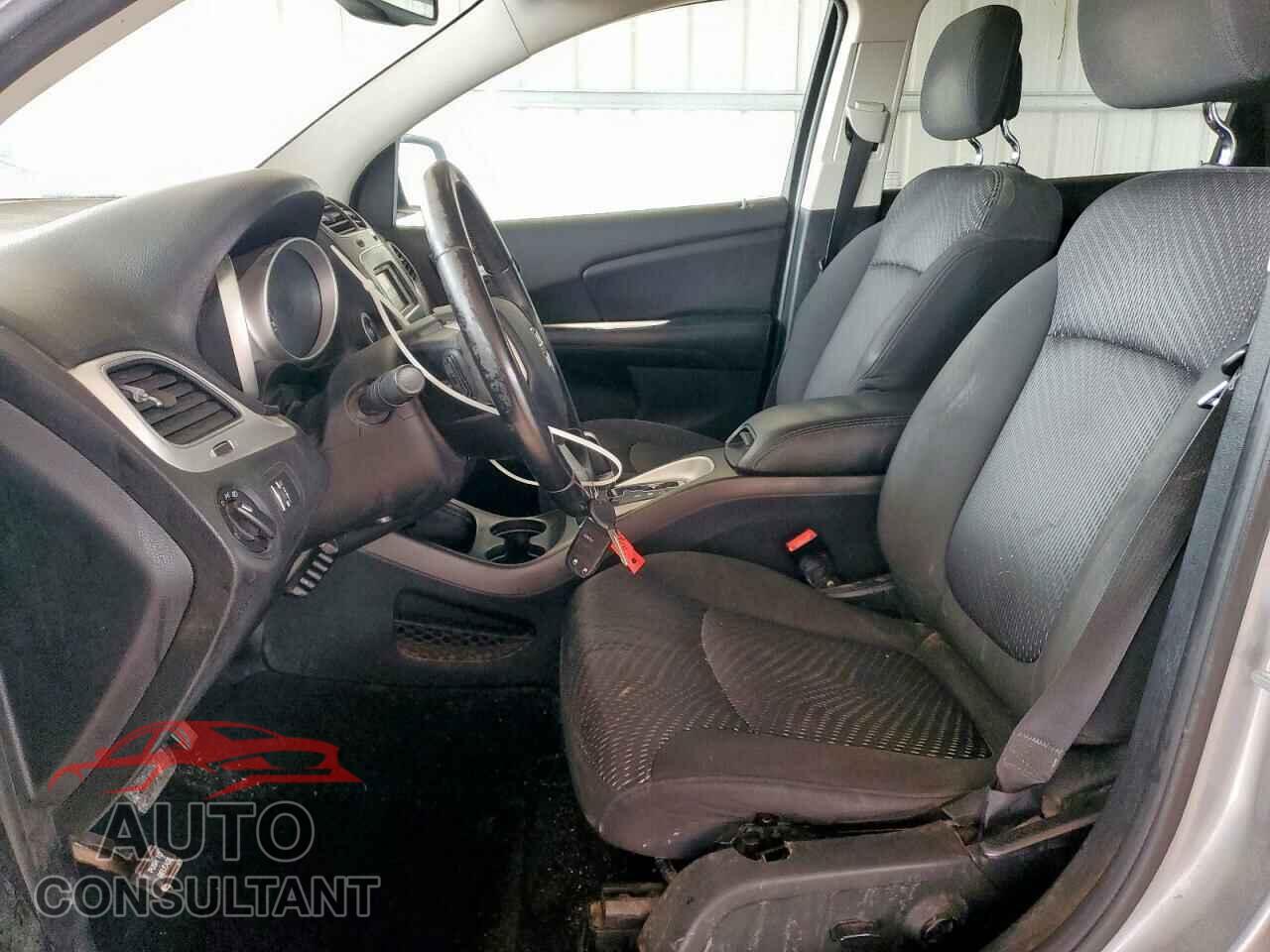 DODGE JOURNEY 2015 - 3C4PDCAB2FT739371