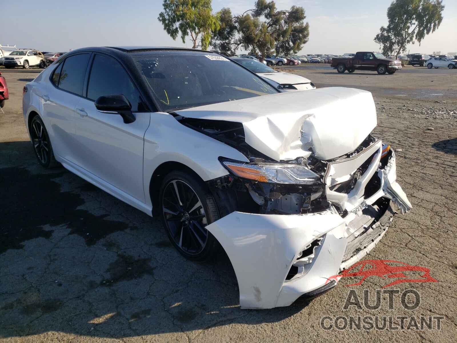 TOYOTA CAMRY 2020 - 4T1K61AK8LU401527