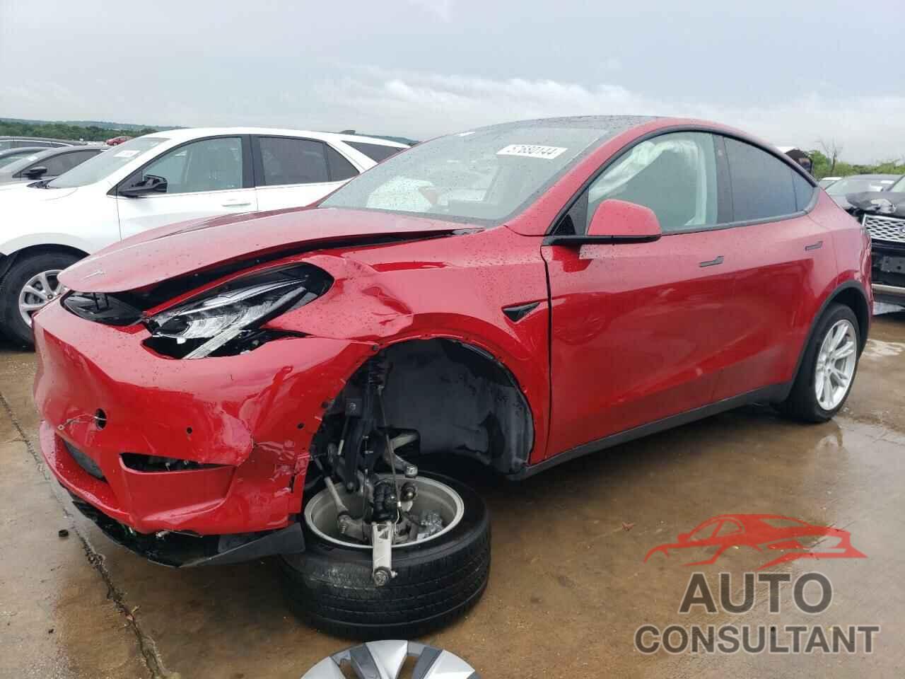 TESLA MODEL Y 2021 - 5YJYGDEEXMF261413