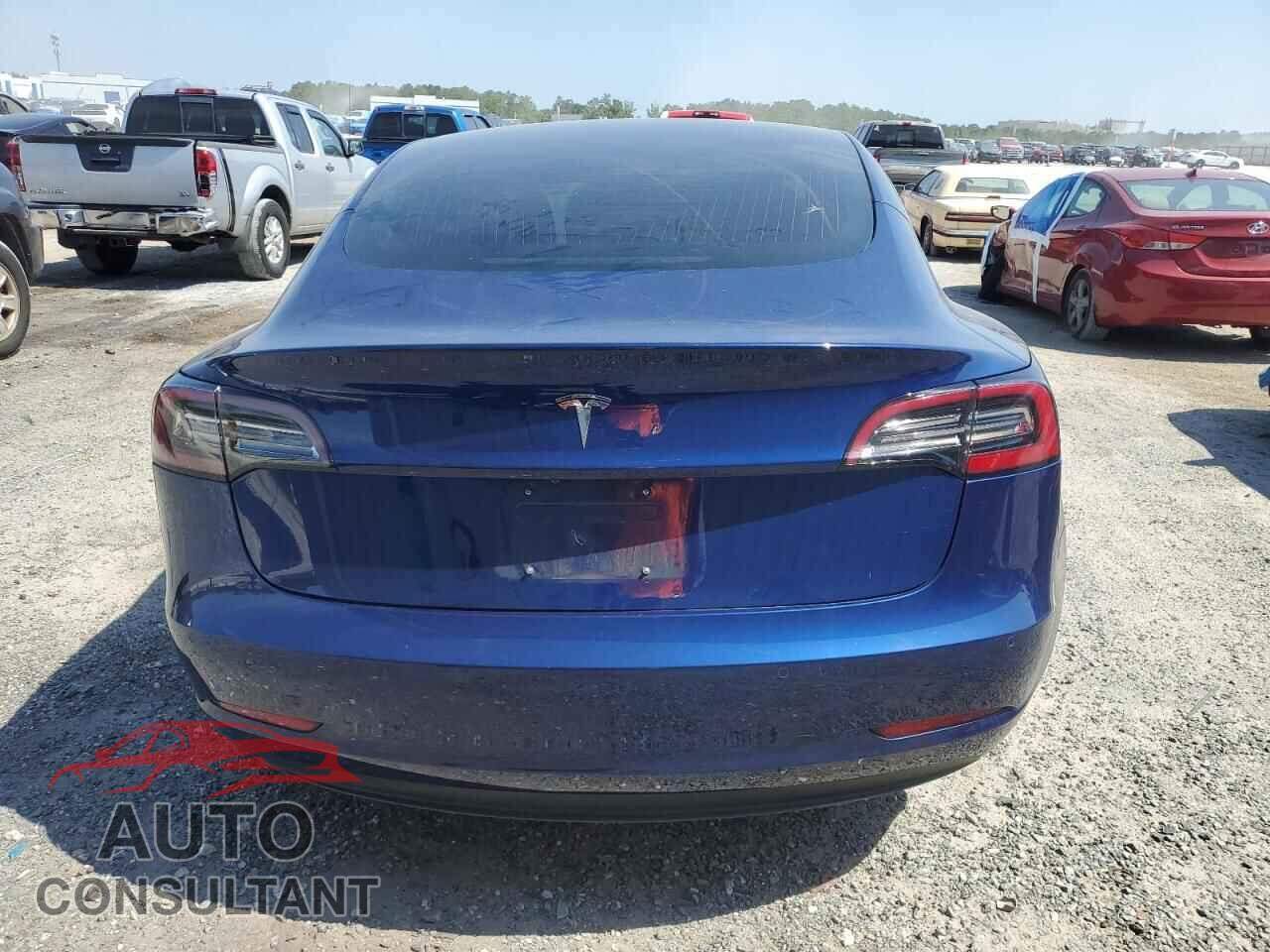 TESLA MODEL 3 2018 - 5YJ3E1EA7JF164516