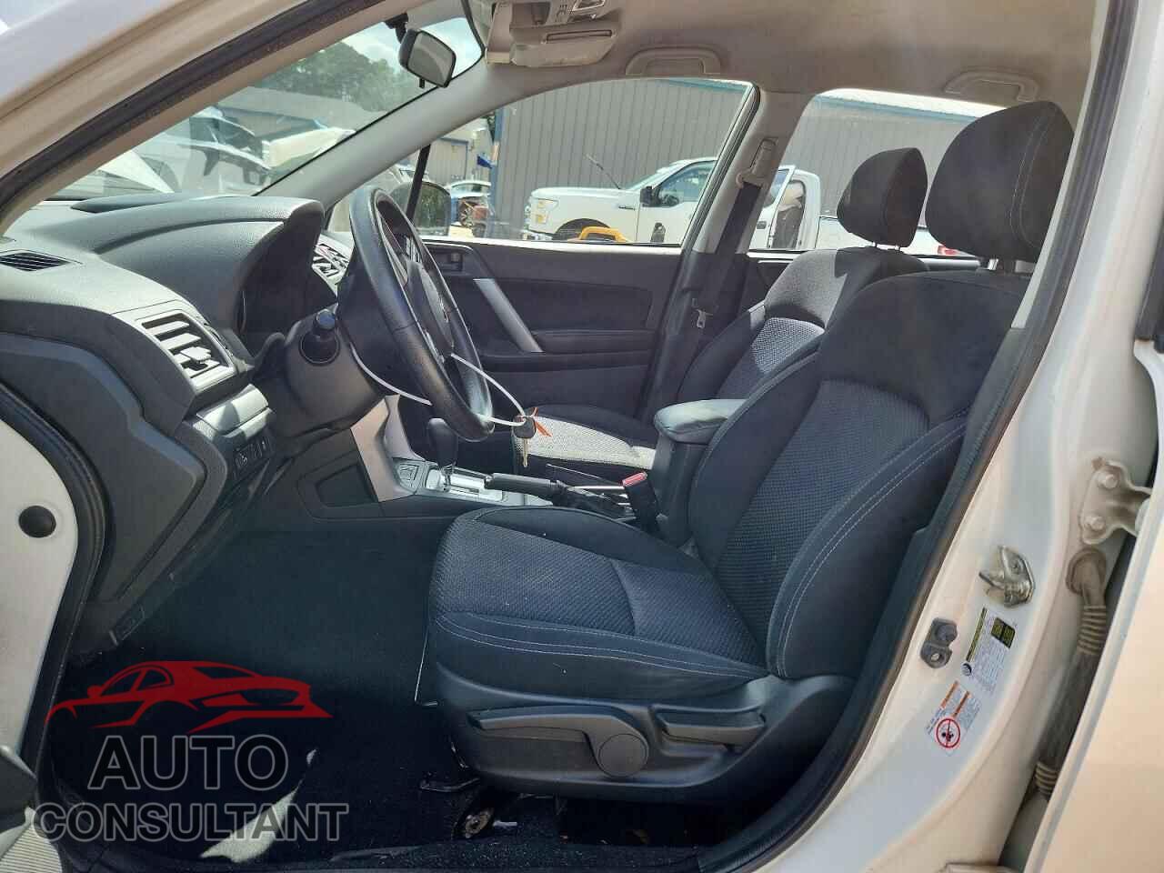 SUBARU FORESTER 2017 - JF2SJAAC1HH506357