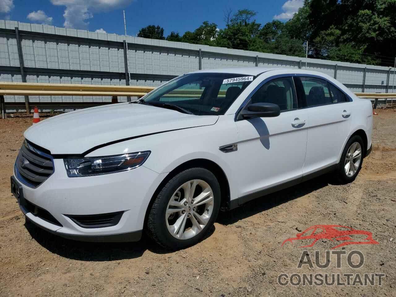 FORD TAURUS 2018 - 1FAHP2D84JG141131