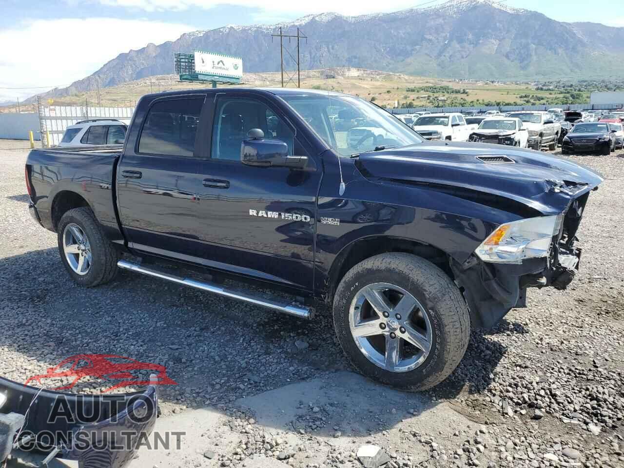 DODGE RAM 1500 2012 - 1C6RD7MT3CS287620
