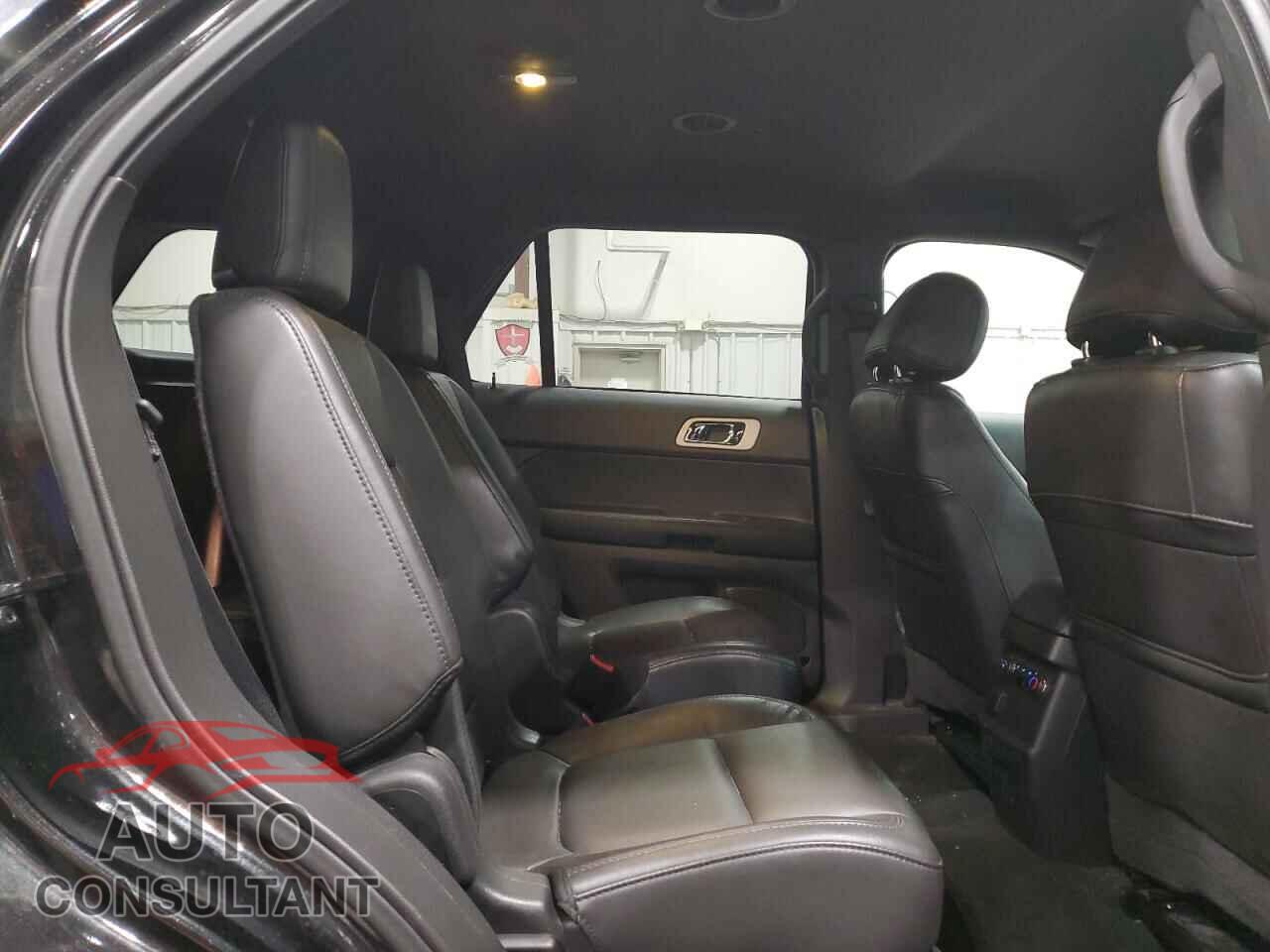 FORD EXPLORER 2015 - 1FM5K8D83FGA18356