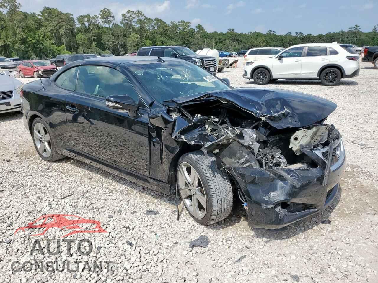 LEXUS IS 2015 - JTHFF2C27F2532469